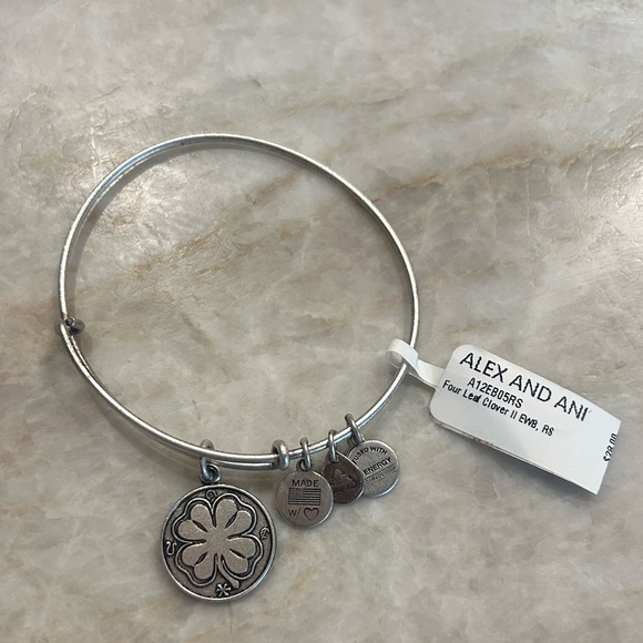Alex and Ani Jewelry - NWT Alex and Ani Four Leaf Clover Charm Bangle Bracelet!